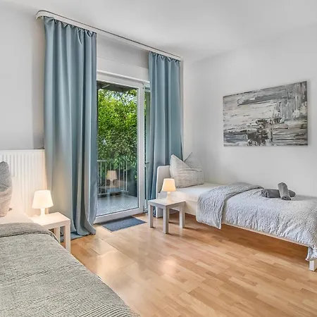 Bege Apartments: & Work Apartment