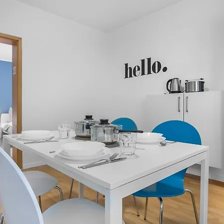 Bege Apartments: & Work Apartment *