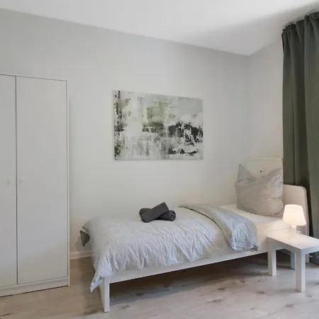 アパート Bege Apartments: & Work
