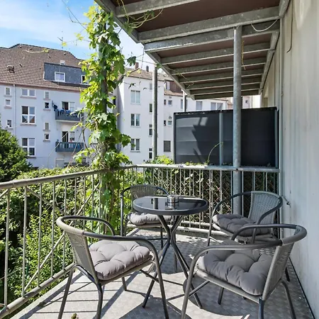 Bege Apartments: & Work * Gelsenkirchen