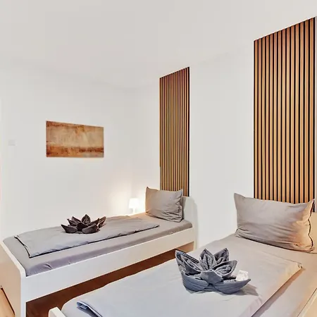 Bege Apartments: & Work Gelsenkirchen