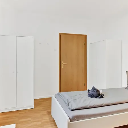 Bege Apartments: & Work