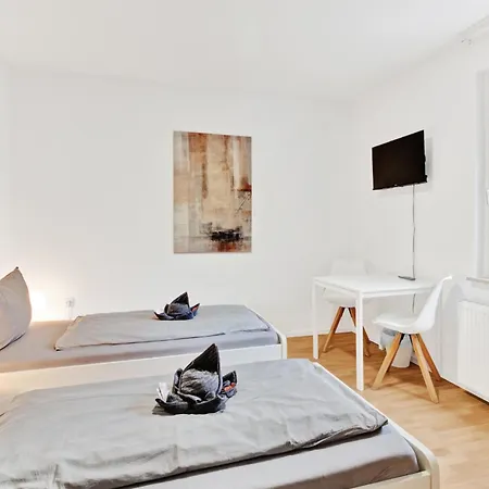 Bege Apartments: & Work アパート *