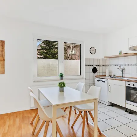 Apartamento Bege Apartments: & Work