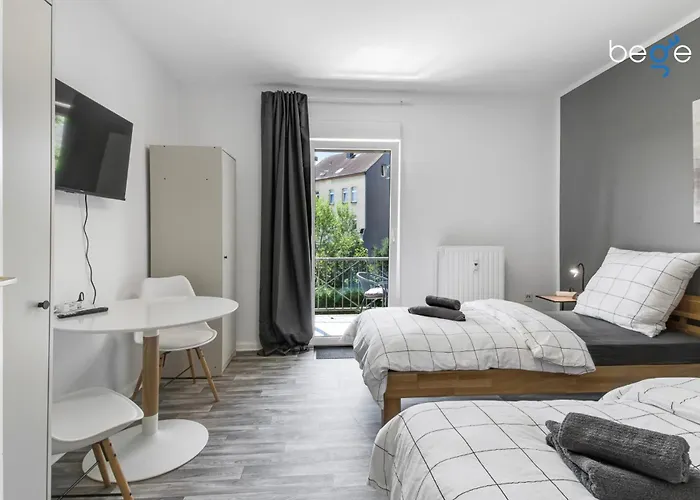 Bege Apartments: & Work *